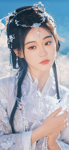 梵汐闪闪采集到美女