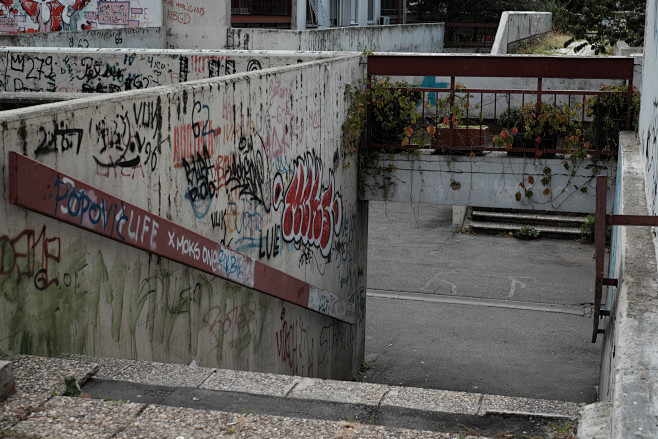 Housing_Blocks_Bruta...