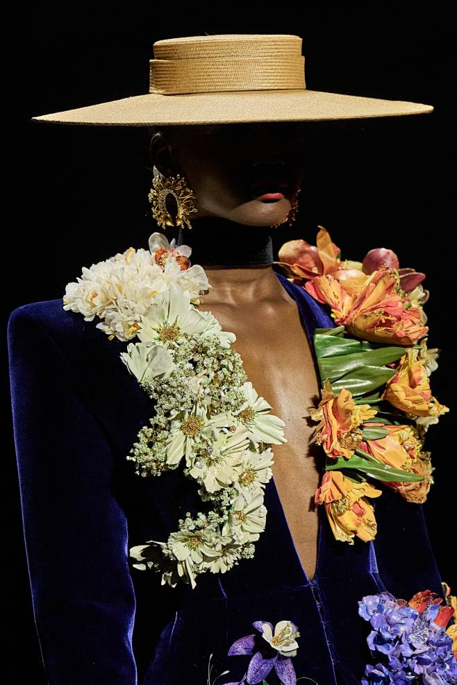 00075-schiaparelli-f...