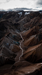 Landmannalauger, Iceland - 美国摄影师 Simeon Pratt 作品：冰岛兰德曼纳劳卡山脉 http://paper.ipad.ly