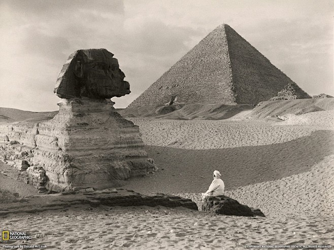1921年的埃及狮身人面像，由摄影师唐纳...