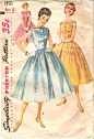 #经典永远流传# 上个世纪50年代的闺蜜装插画，想和你一起优雅到老。