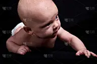 女婴成长系列肖像
