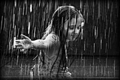 RebeccaH采集到雨天，是用水写的诗！