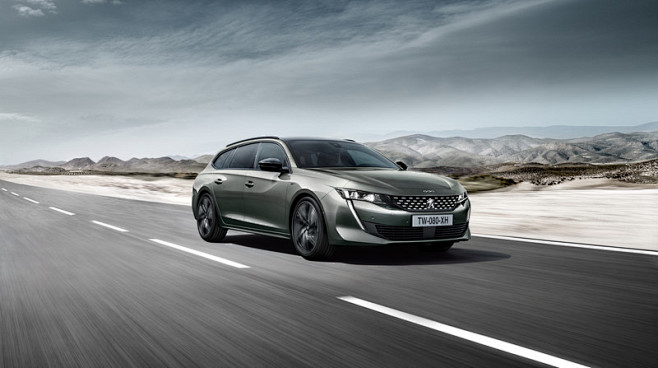 《Peugeot 508 SW Firs...