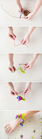自製小花束手鍊，相當漂亮，可以用在派對上。來源：http://www.papernstitchblog.com/
