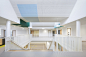 Zonnehof学校，荷兰 / Orange Architects : 一座建筑，两所学校