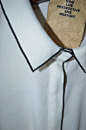 成衣细节
White Shirt with contrasting edge stitch - sewing techniques; fashion design detail // GONE AW14
