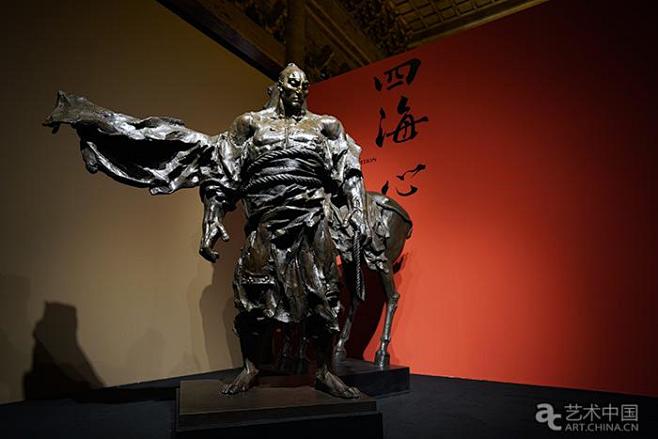 太庙中的当代雕塑展 看雕塑青年任哲的英雄梦 _艺术中国