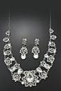 Vintage Style Alloy with Rhinestone Wedding Jewelry Set(Including Necklace and Earrings) #珠宝# #水晶项链#@北坤人素材