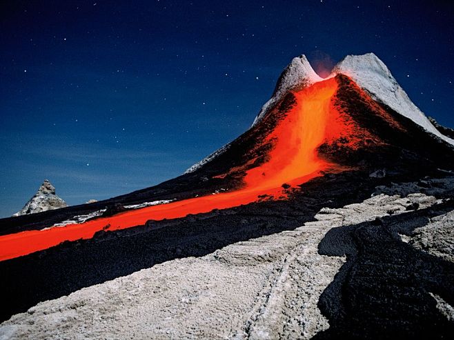 坦桑尼亚火山