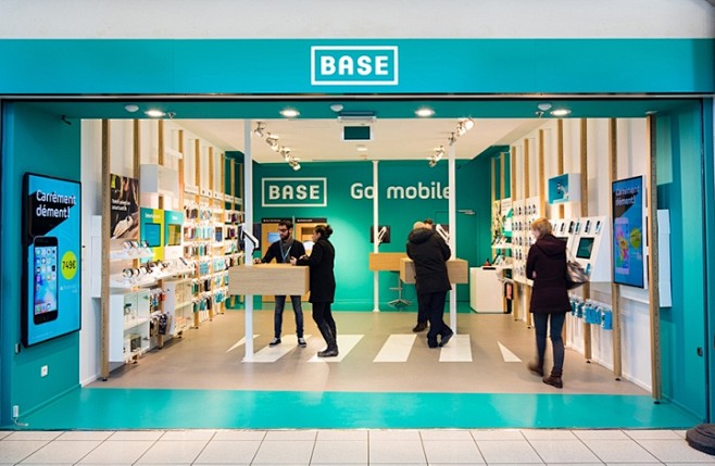 Base-store-by-Minale...
