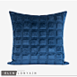 新品现代简约轻奢蓝色几何绗缝绒面靠垫抱枕靠包别墅样板房方枕-淘宝网