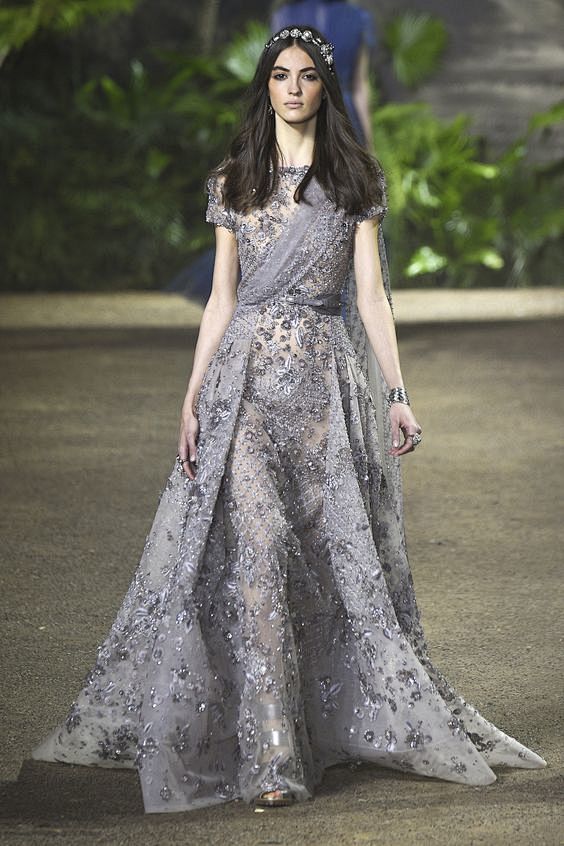 Elie Saab Spring 201...