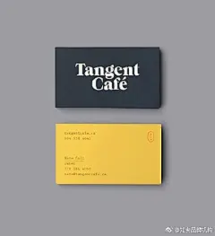 极简又漂亮的名片设计总是会给人留下深刻的印象。 ​