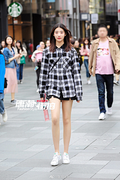KISS214采集到街拍美女