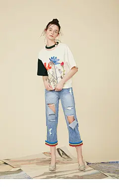 两三事霓虹暖语2017夏季新款破洞牛仔裤女九分裤时尚撞色宽松裤子-tmall.com天猫