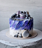 Это вот, собсна, тот самый красавец из видео☺️✨ - #juso_cakes #торт #тортбезмастики #cake #fruits #berries #cakewithberries #cakewithfruits #blueberry #тортсягодами #ягоды #клубника #малина #ежевика #strawberry #голубика #grape #purple #purplecake #шокола