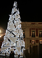 Unique geometric Christmas tree: 圣诞树DP点吊挂陈列