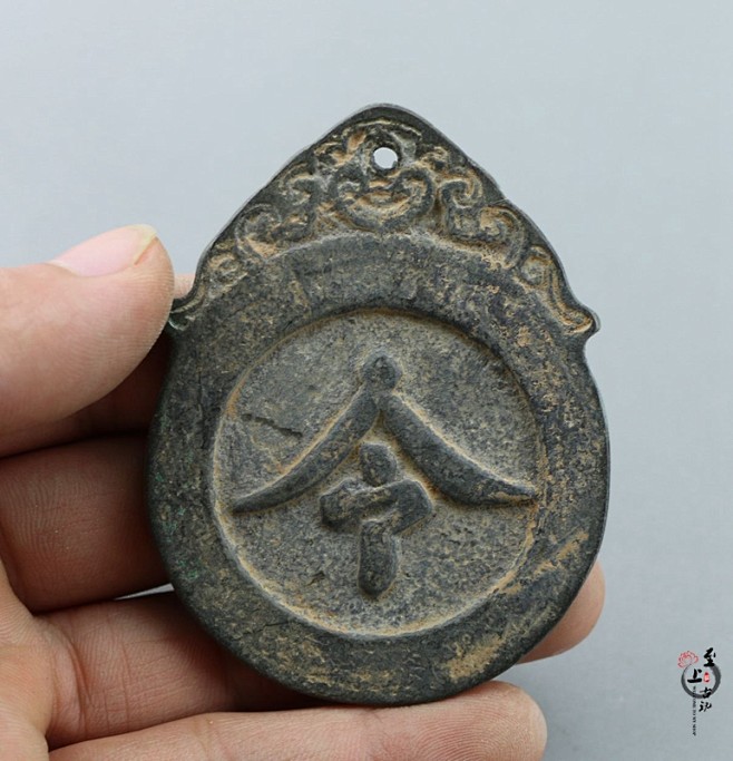 仿古老总兵腰牌 古代兵符锦衣卫令牌 宫廷牌饰古玩杂项 铜牌杂件-淘宝网