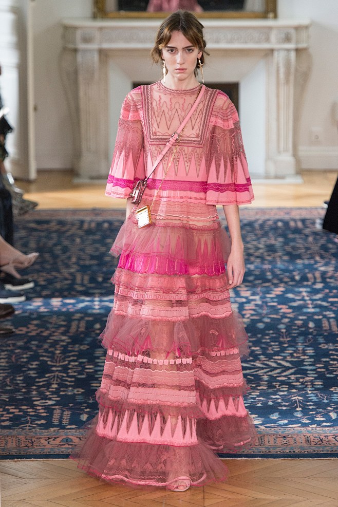 Valentino Spring 201...