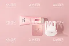化妆品样机  - 源文件下载【酷图网】化妆品样机,防晒喷雾,保湿喷雾,防晒喷雾样机,保湿喷雾样机,面霜,化妆品海报,化妆海报,护肤品,护肤品样机,金属锡铝罐,面霜乳液包装,瓶贴图样机,化妆品,化妆品包装,化妆品效果图,护肤品效果图,化妆品场景,场景样机,洗面奶样机,精油样机,花露样机,香水样机,乳液样机,面霜样机,彩妆样机,