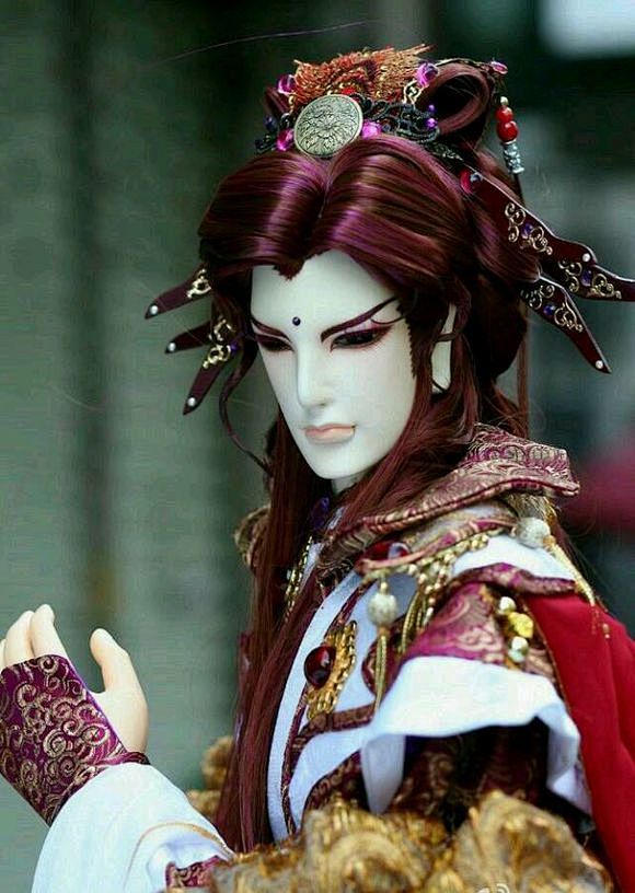 策梦侯霹雳布袋戏虚拟人物