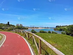 camino de圣地亚哥美landscape。