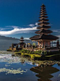 Danau Bratan, temple on the lake Bratan, Bali