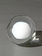❄️

不会融化的“雪球”

<700 Snowballs>
是瑞士艺术家Not Vital的装置作品。
...展开全文c