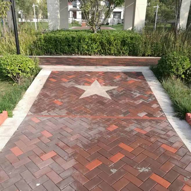 停车位烧结砖铺装