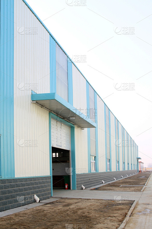 仓库,门,工业,建筑外部,垂直画幅,天空,无人,表格,户外,建筑结构