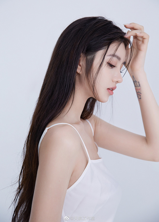 https://wx4.sinaimg.cn/large/005R6A9ily1gc0tpxyzswj317t1pcx6p.jpg
