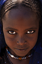 远方女孩的眼睛，Danakil，埃塞俄比亚