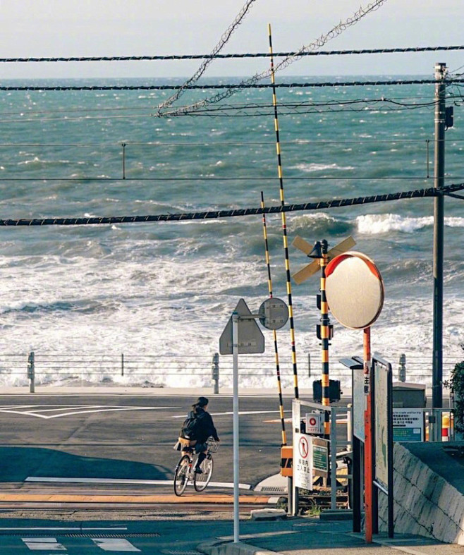 日本 海 街道 街景