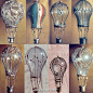 Re-purpose lightbulbs into hot-air-balloon ornaments. 'These are so pretty!'@北坤人素材