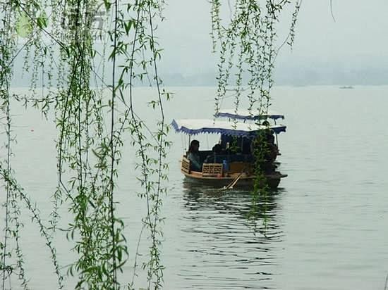 杭州二日自助游 太子湾快意骑行奔向花海