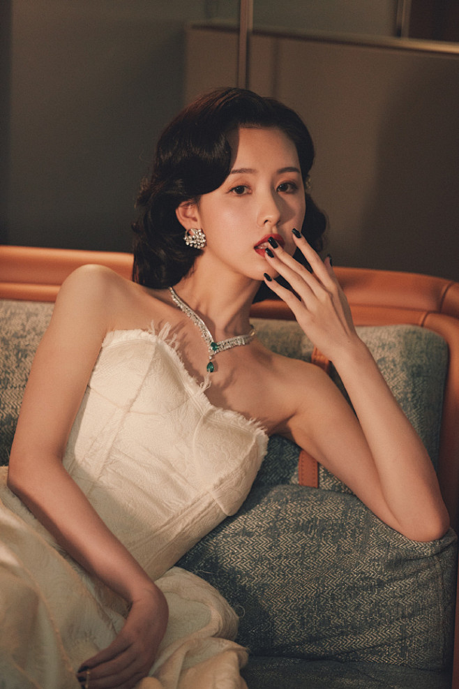 陈都灵 ​​​​