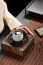 汝窑汝瓷茶杯茶具，茶道使用场景。
