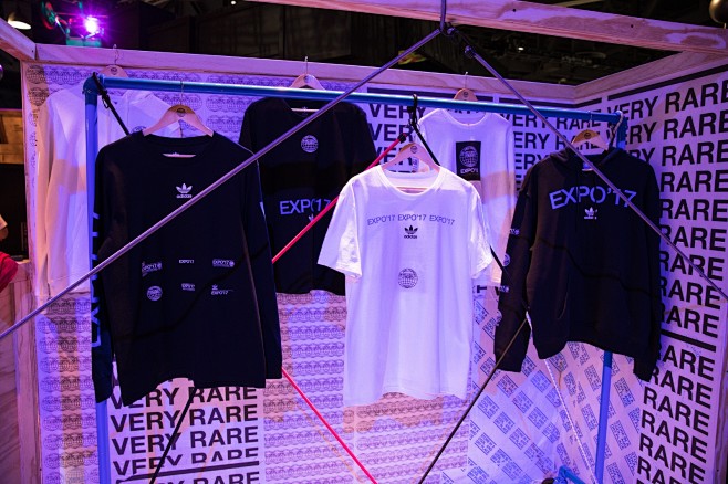adidas 搞了个超稀有球鞋展，这些单...