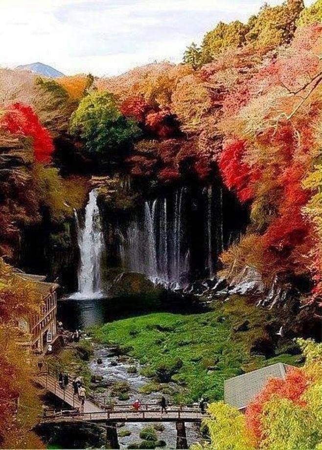 Shiraito Falls, Karu...