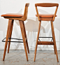 Henry Rosengren Hansen为Brande Møbelfabrik设计的吧台高脚椅，在细节上注入了手艺和专注，成型上也注重和谐。