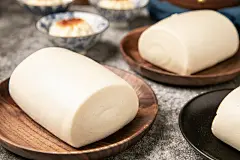馒头早餐面点面食美食摄影图