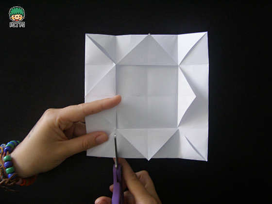 简单折纸大全图解之简单可爱折纸盒折法图解