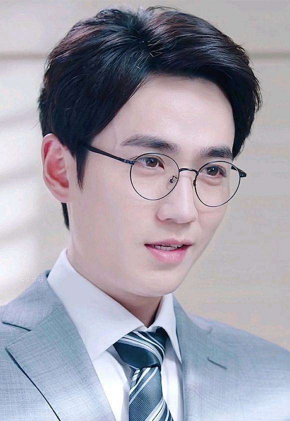 【图片】★一龙当先★【水水】龙哥的多张壁...