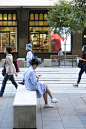 Sydney's George Street reopens for Christmas - :     Sydneysiders have had an early Christmas present this year – their first taste of what the all-new George Street will look like when the CBD and South East Light Rail is complete. Two city blocks along 