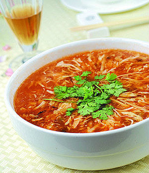  酸辣汤

原料:

　　豆腐，...