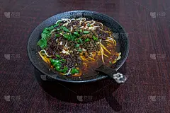中国传统小吃，重庆面条
