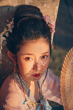 苡莼采集到汉服之美