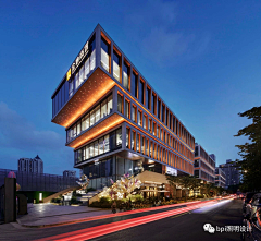 UrbanScarecrow采集到窗洞(建筑照明)